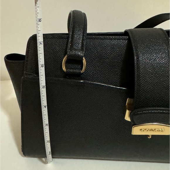 Coach Avary Caryall - Picture 14 of 16